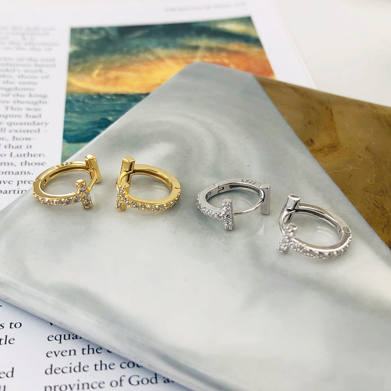 T-Hoop Earrings - Gold Plated
