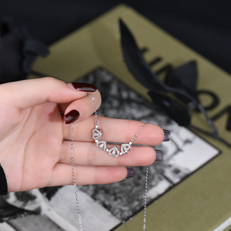 Magnetic Clover Heart Pendant Necklace